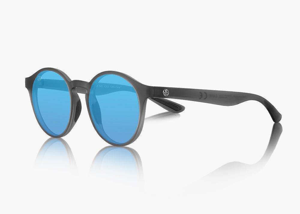 matte-black-+-blue-flash-mirror