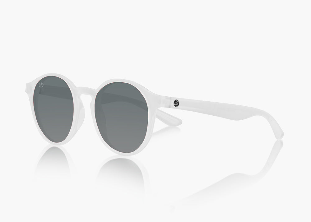frame|frosted white|lens|gray 12