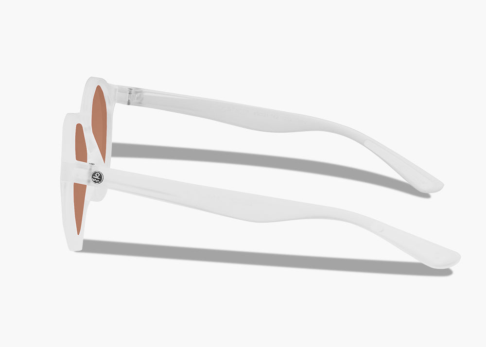 frosted white|brown 12